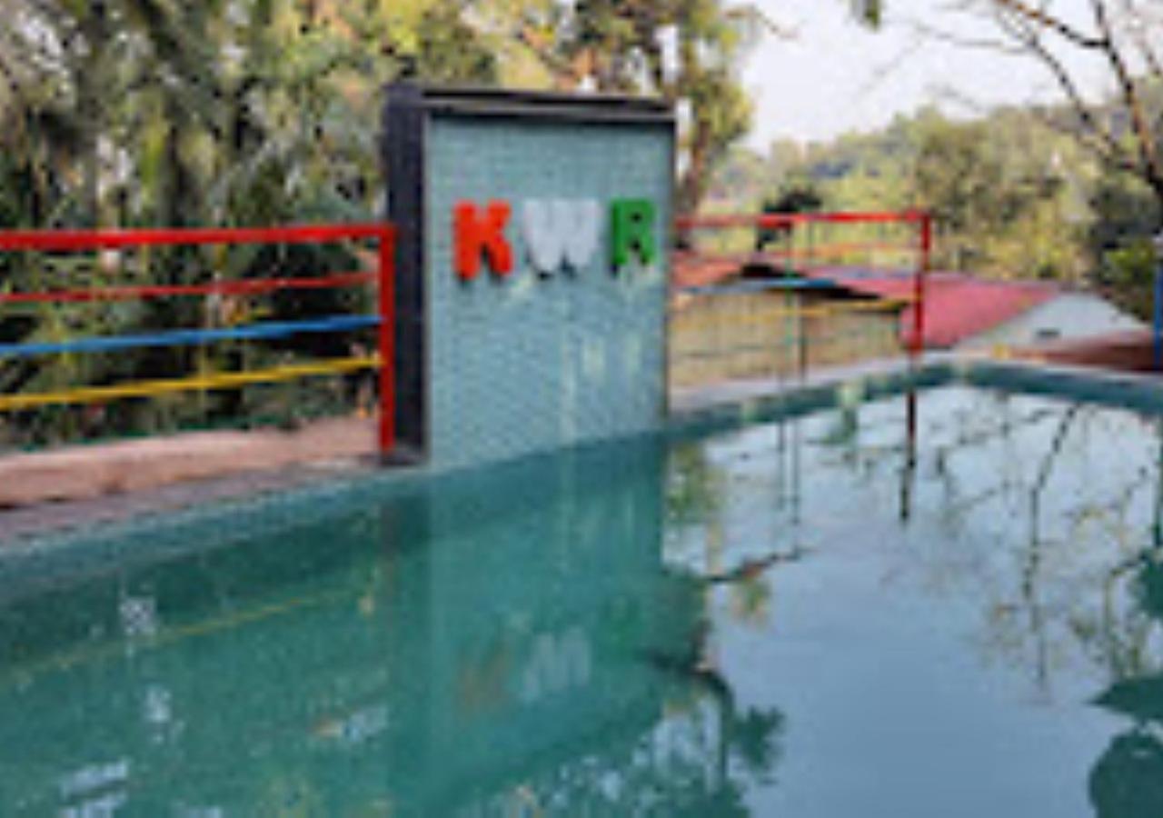 Kaas Woods Resort Yavateshwar Satara Bagian luar foto