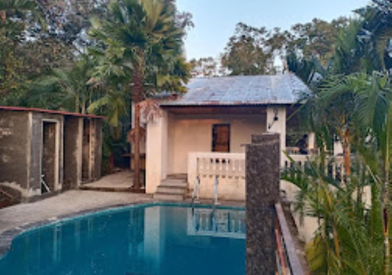 Kaas Woods Resort Yavateshwar Satara Bagian luar foto