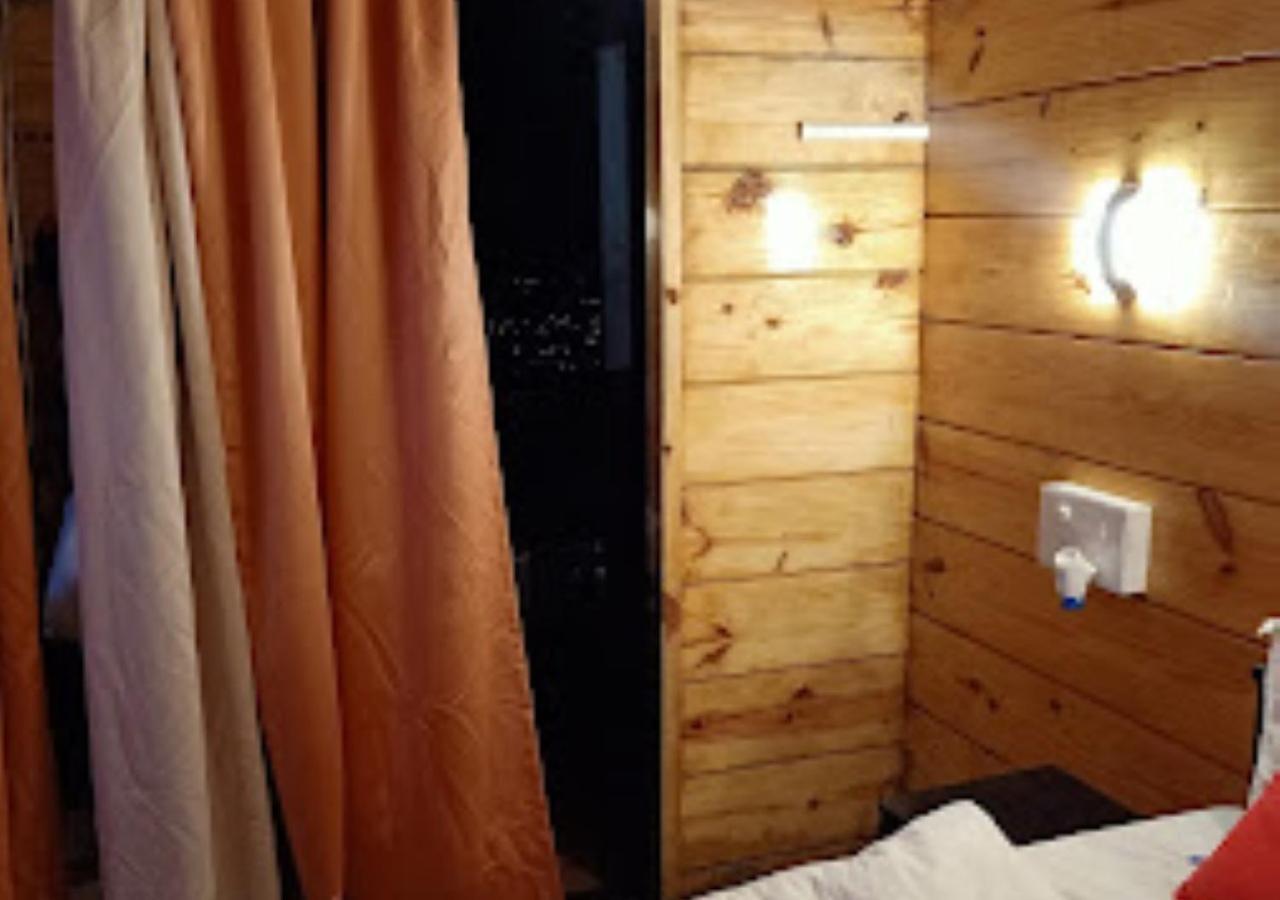 Kaas Woods Resort Yavateshwar Satara Bagian luar foto