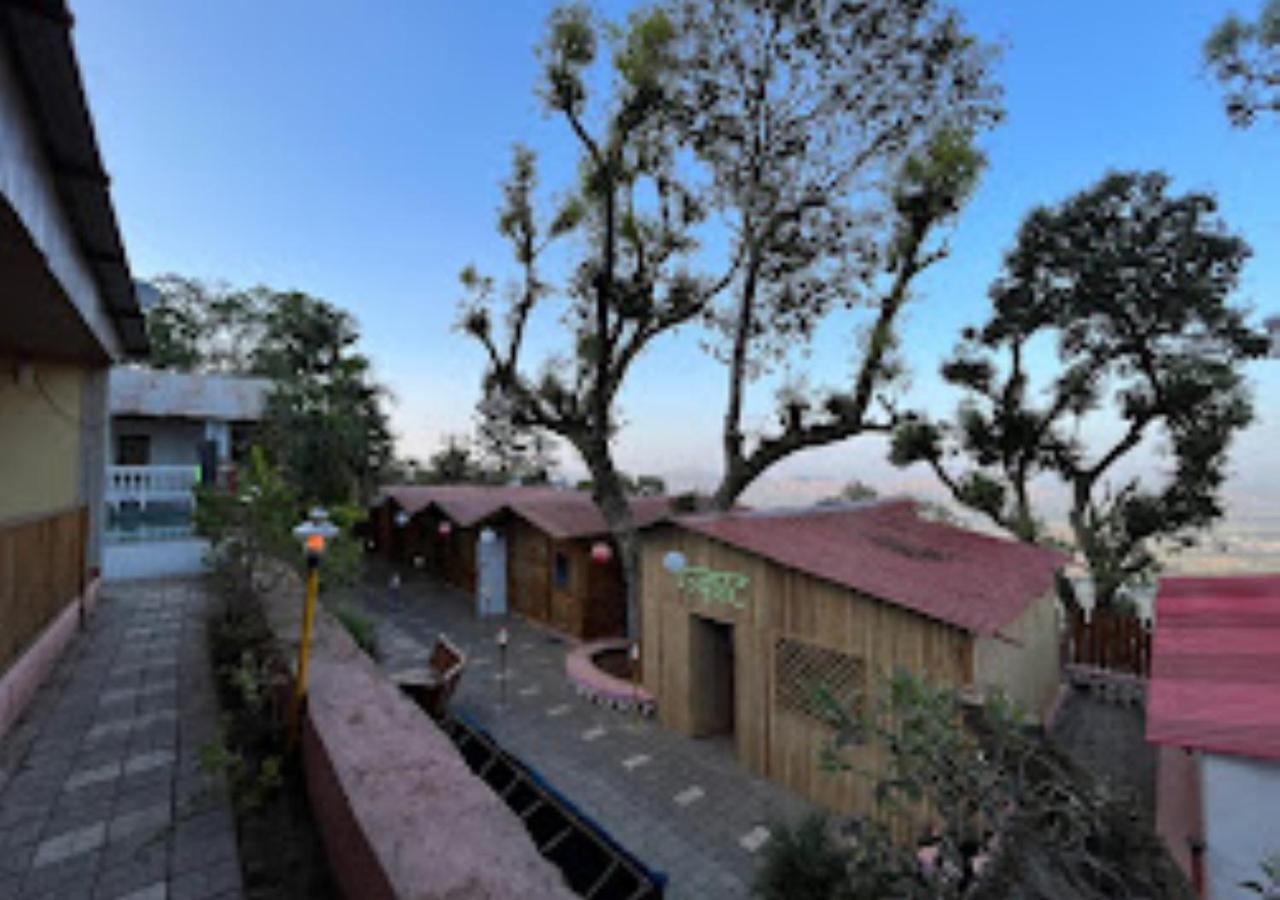 Kaas Woods Resort Yavateshwar Satara Bagian luar foto
